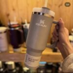 Stanley Adventure Quencher H2.0™ Tumbler | 40oz Ash - Image 3