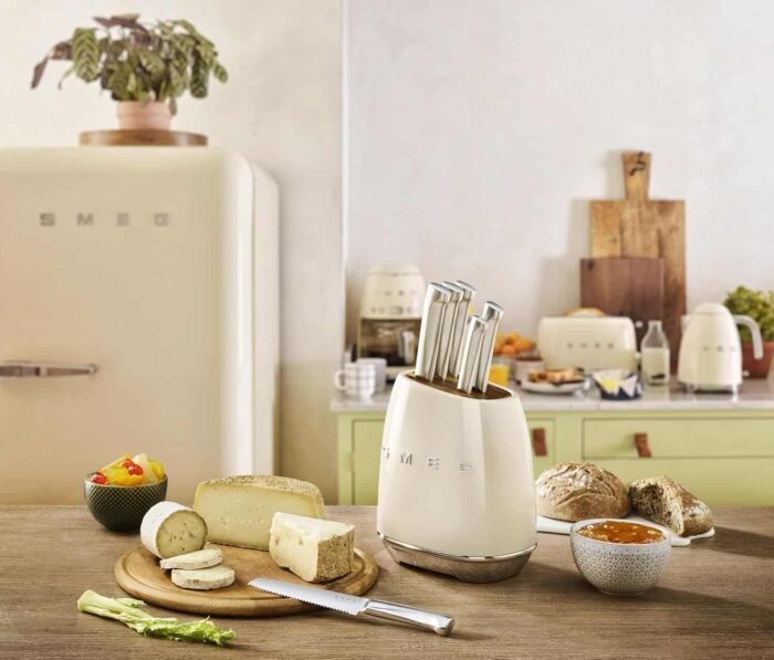 Smeg Stainless Steel Knife Block Set - Image 1