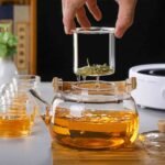 Luxury 1000ml Borosilicate Glass Teapot with Bamboo Handle - Image 4