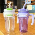 Simple 920ml Vertical Stripe Water Bottle with Straw & Handle – BPA-Free Aesthetic Tumbler