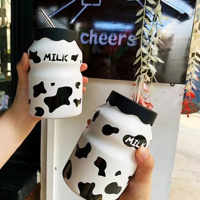 475942549_1404072550570850_8109510869473412367_n Cute Cow Pattern Ceramic Milk Mug with Silicone Lid & Straw – 470ml - Image 1