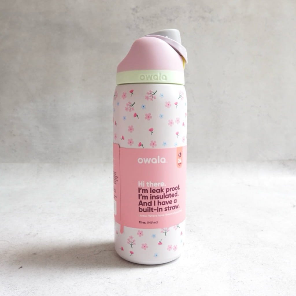 id-11134207-8224r-mjr9hnhbajglfb Owala FreeSip Insulated Stainless Steel Water Bottle - Blossom Bunny (32oz) - Image 1