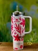 Stanley Quencher H2.0 FlowState™ Tumbler | 40 OZ Resort Floral - Image 3