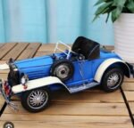 Retro Iron Classic Old Car Model - Image 3