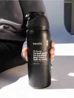 Owala FreeSip 32oz Insulated Stainless Steel Water Bottle – Very, Very Dark - Image 3